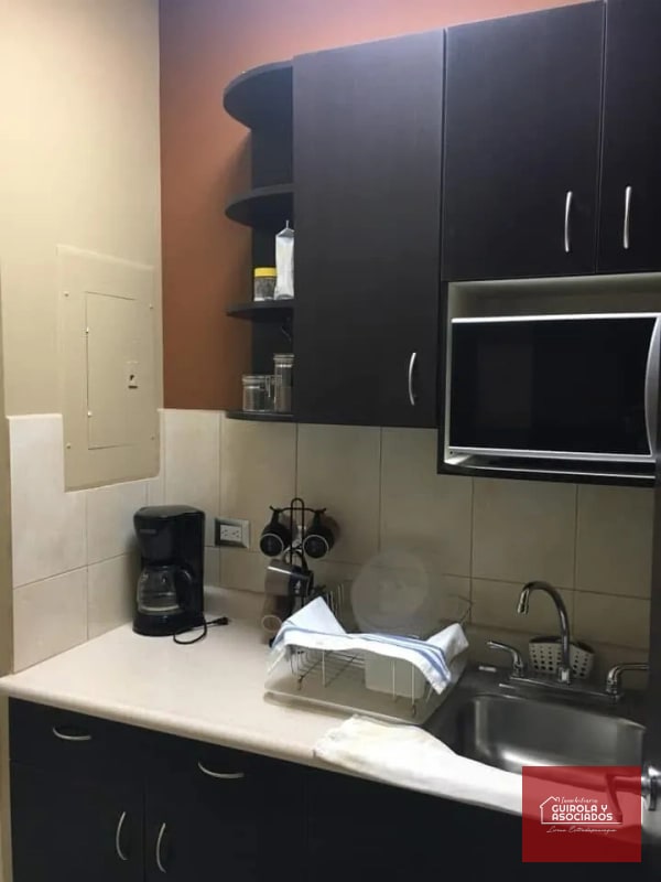 OFICINA EN VENTA EN TORRE PRADERA EN ZONA 10 002OVDZ10 - 2