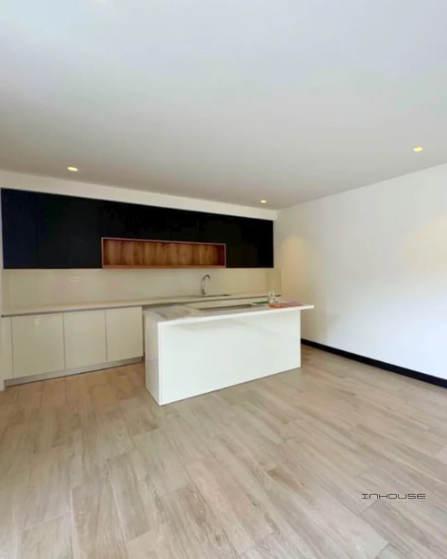 APARTAMENTO EN RENTA ZONA 13 IRIDIA CON AMPLIA TERRAZA - 12