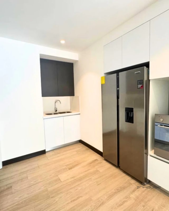 APARTAMENTO EN RENTA ZONA 13 IRIDIA CON TERRAZA - 4