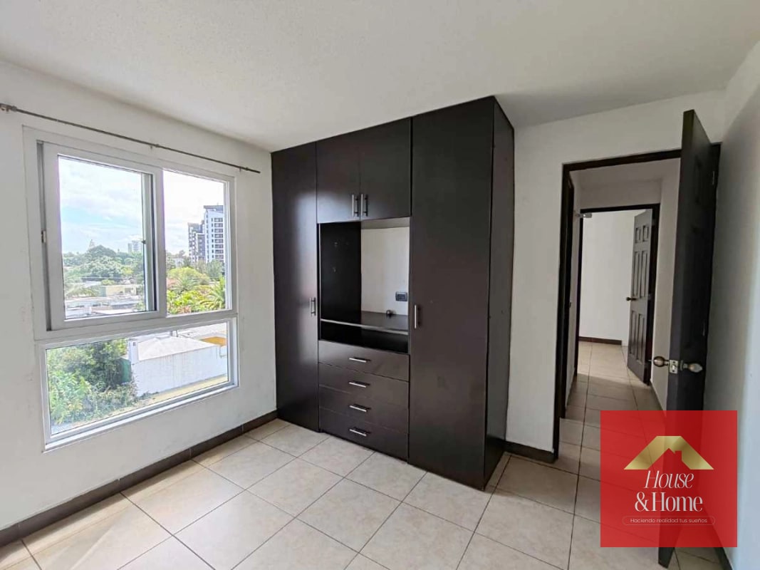 Apartamento en venta zona 11 Torre Mariscal - PARA INVERSIÓN - 2
