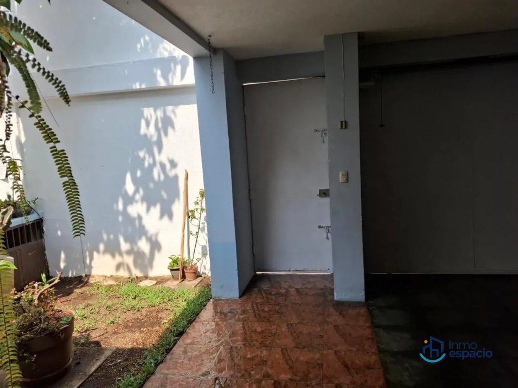 Casa en venta- Zona 5, Jardines de la Asunción, - 15