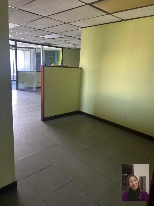 Alquier oficinas CC Z4 — Oficina en Alquiler en Zona 4, Guatemala, Ciudad — foto 6 de 11