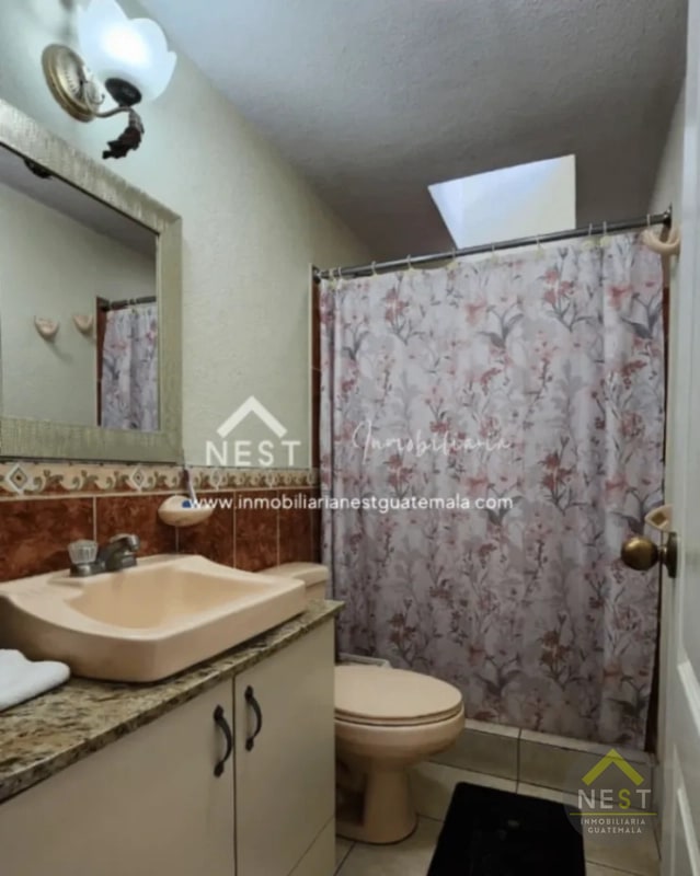 Casa en Venta en Ciudad San Cristóbal, zona 8 de Mixco | Condominio Atlantis - 3