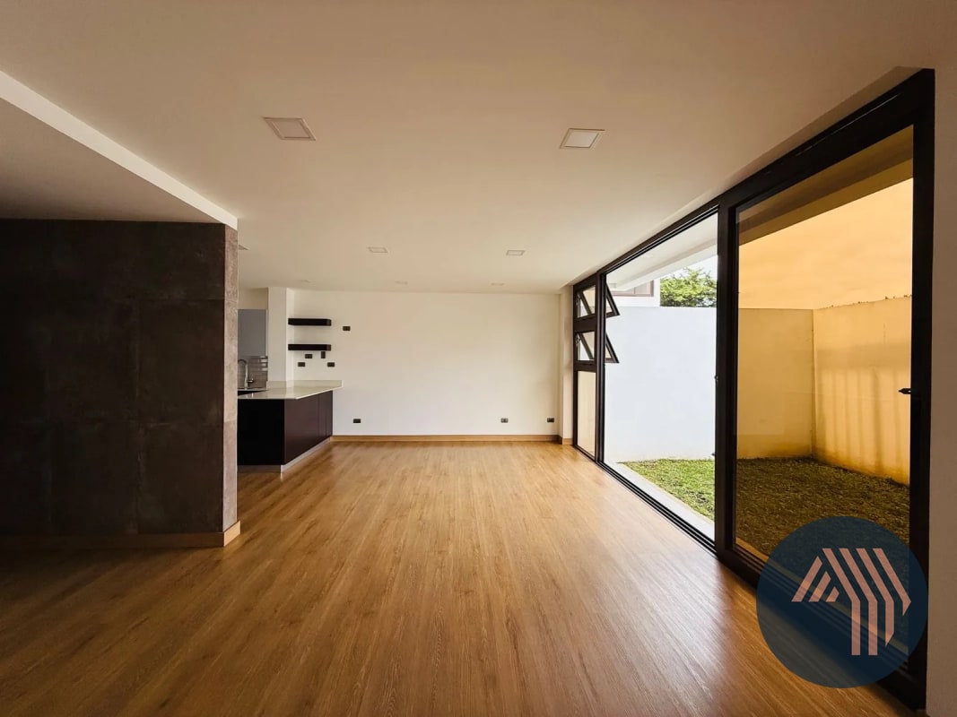 VENTA DE HERMOSAS CASAS PARA ESTRENAR - VH1, ZONA 15 - 14