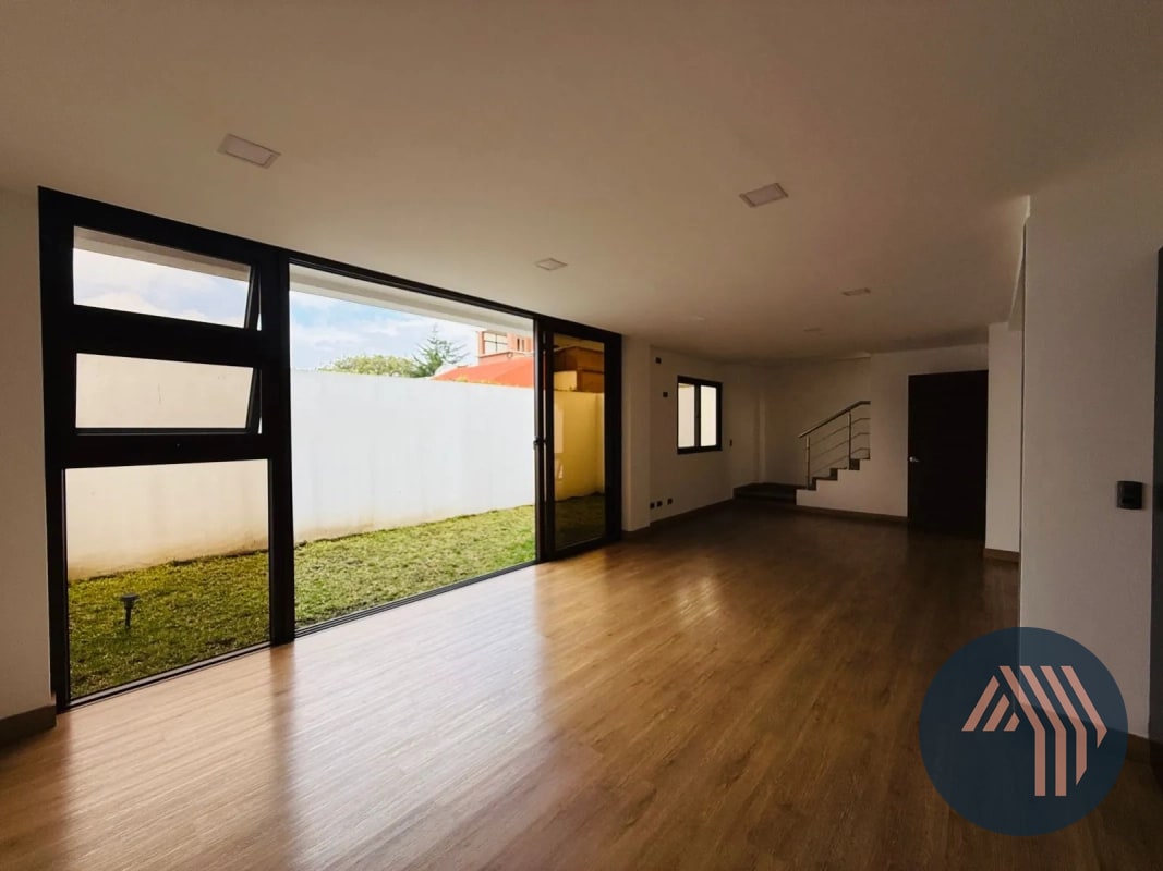 VENTA DE HERMOSAS CASAS PARA ESTRENAR - VH1, ZONA 15 - 11