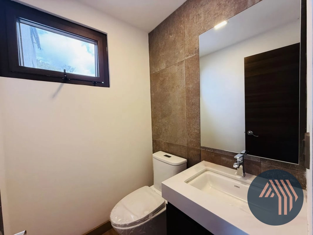 VENTA DE HERMOSAS CASAS PARA ESTRENAR - VH1, ZONA 15 - 7