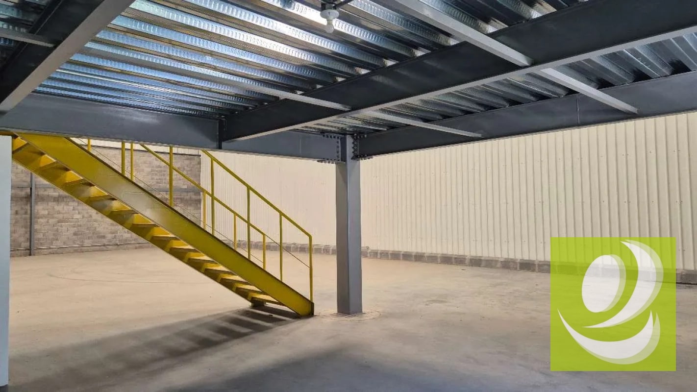 Ofibodega en Venta/Renta en Villa Canales! - 4