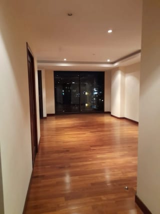 APARTAMENTO EN VENTA, MIRAFIORI ZONA 10, GUATEMALA — Apartamento en Venta en Mirafiori, Zona 10, Guatemala, Ciudad — miniatura 3 de 6