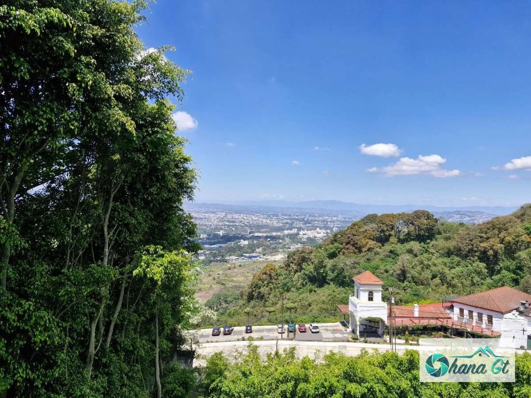 CASA EN VENTA COND. LAS NUBES KM 11.5 CARRETERA A EL SALVADOR - 9