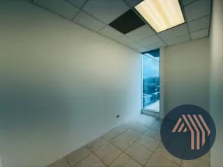 VENTA DE OFICINA 70MT2 - ZONA PRADERA, ZONA 10 — Oficina en Venta en Zona Pradera, Zona 10, Guatemala, Ciudad — miniatura 5 de 12