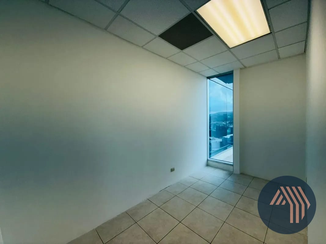 Alquiler de Oficina 70MT2 - Zona Pradera, Zona 10 — Oficina en Alquiler en Zona Pradera, Zona 10, Guatemala, Ciudad — foto 5 de 11