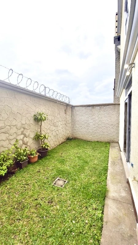 Zona 7 de Mixco • Casa en venta • Altos del Encinal II - 3
