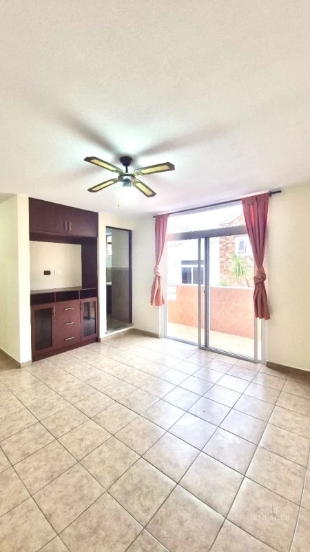 Zona 7 de Mixco • Casa en venta • Altos del Encinal II - 1