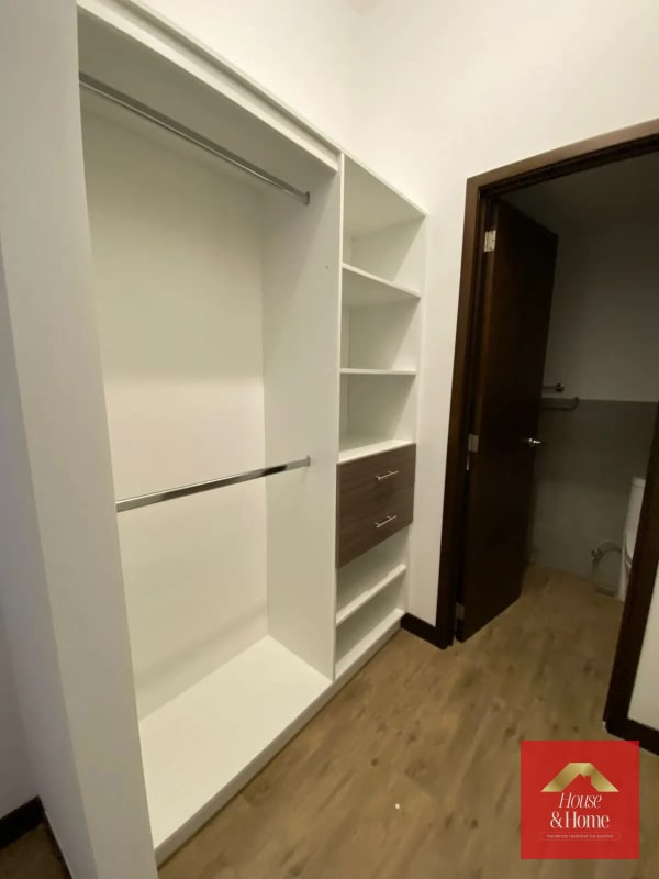 Apartamento amueblado en venta zona 10 - Actualmente rentado - 6