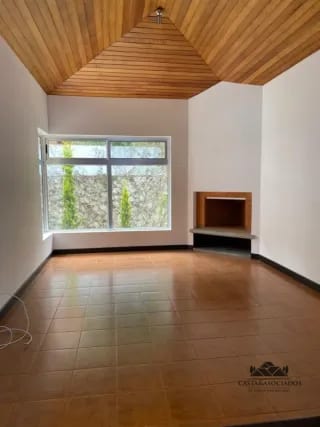 CASA EN VENTA MONTEBELLO II — Casa en Venta en Carretera a El Salvador, Guatemala, Ciudad — miniatura 1 de 10
