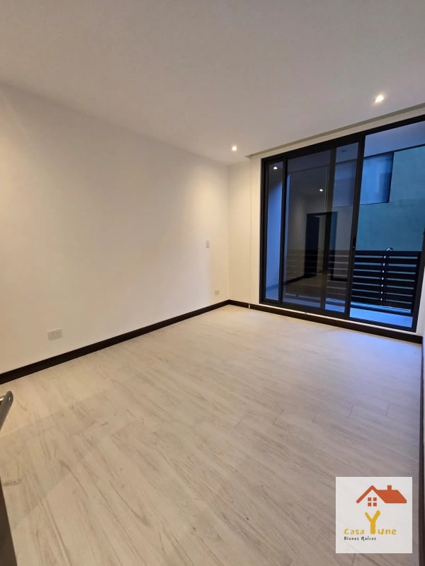 Apartamento en alquiler zona 15 Spazio - 8