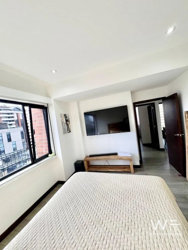 VENDO APARTAMENTO ZONA 14 - 13