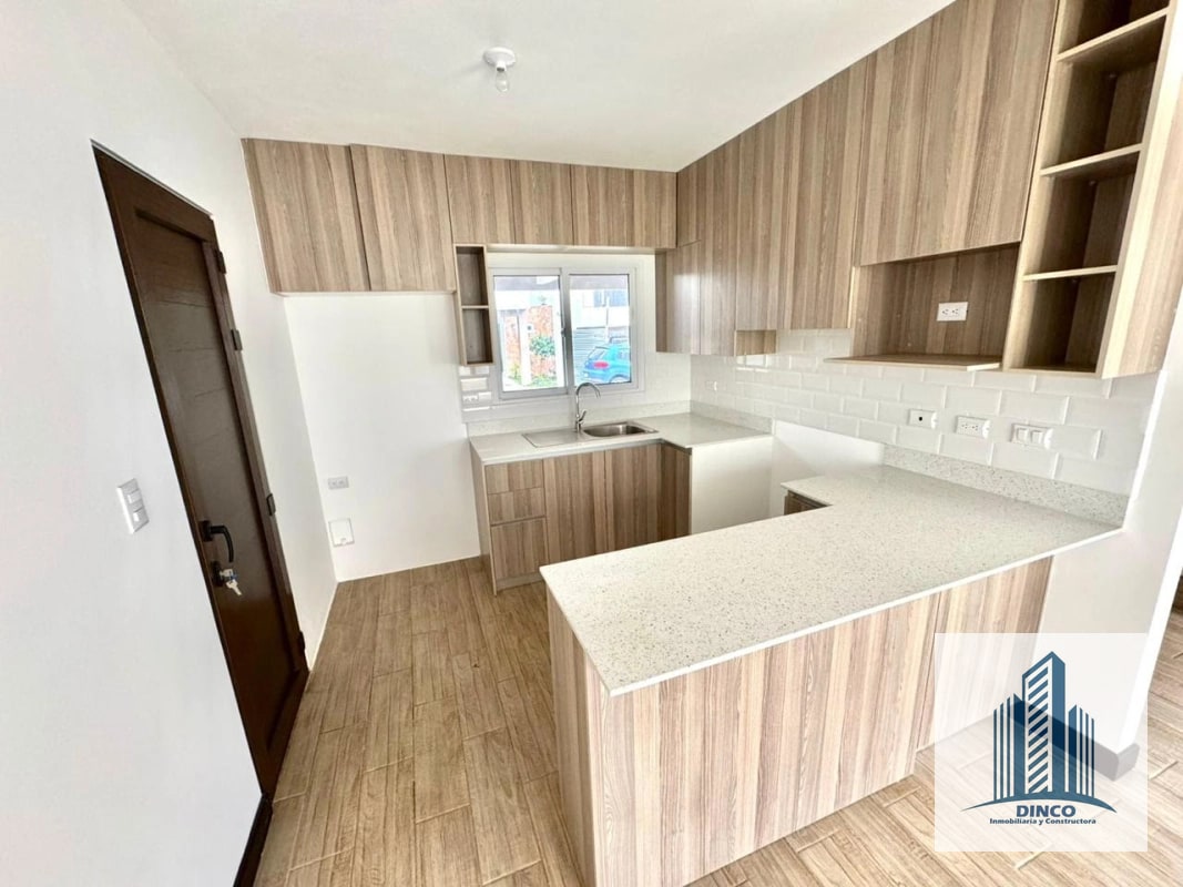 Vendo Casa en Bosques de Santa Elena - 7
