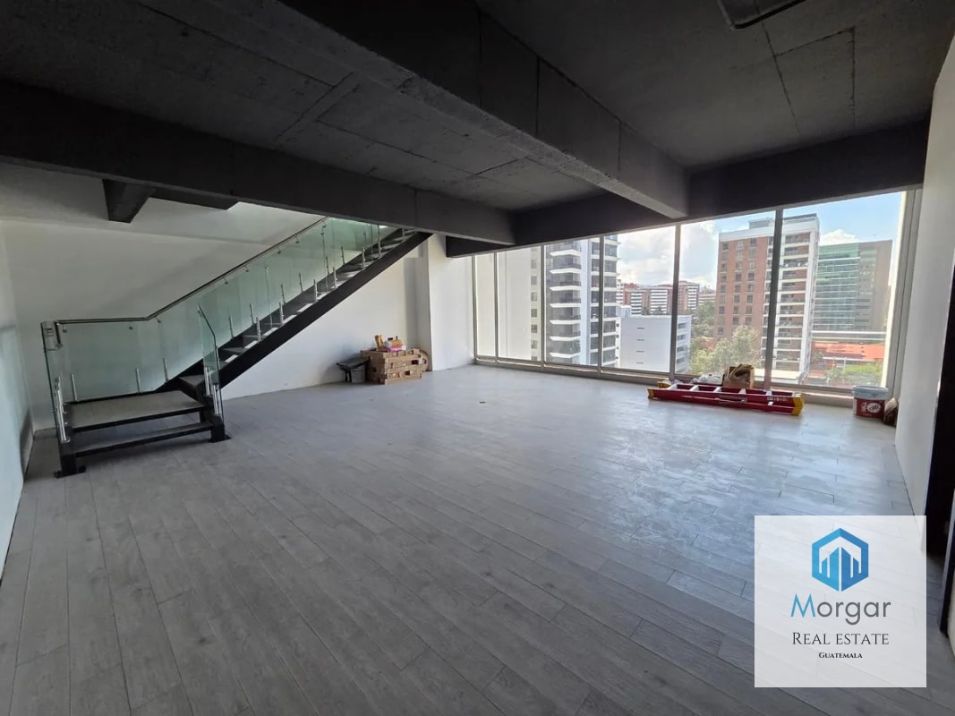 Oficina en Alquiler en Zona 10 de 146 Mts en $3,452 - 3