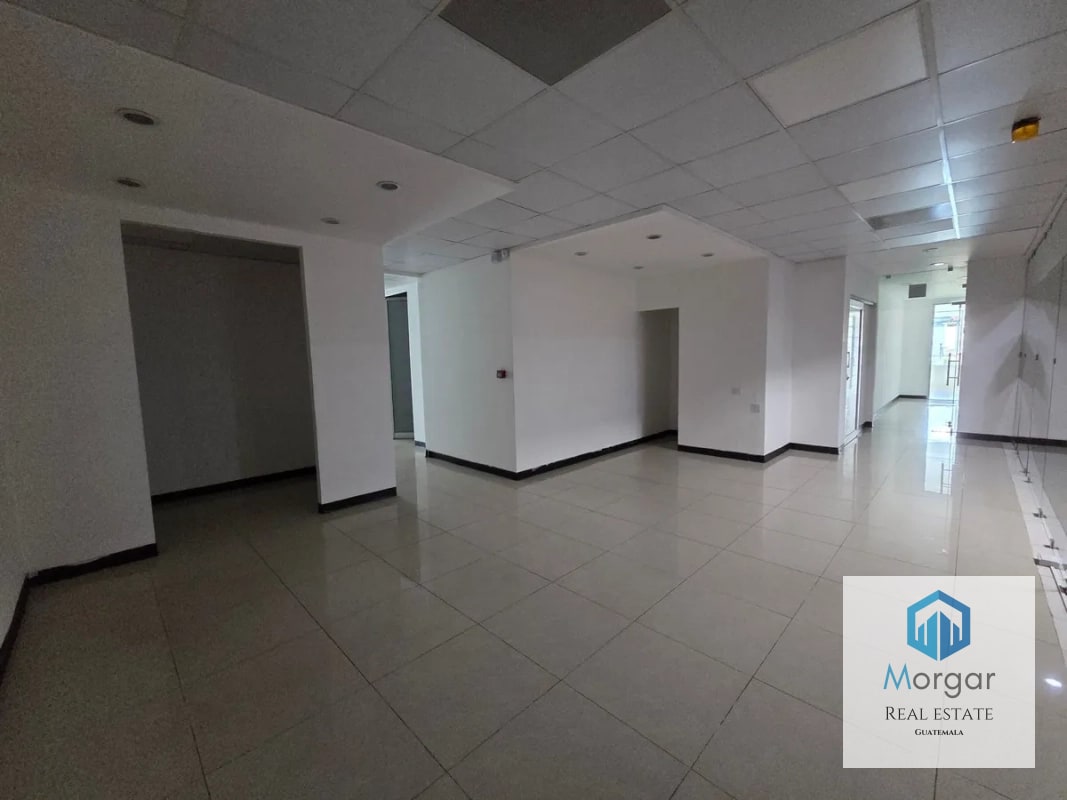 Oficina en Alquiler en Zona 10 de 2,082 Mts en $35,414.80 - 13