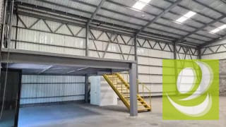 Alquilo y Vendo  ofibodega en  complejo con Amenidades — Bodega / Ofibodega en Venta en Villa Canales, Guatemala, Ciudad — miniatura 3 de 4