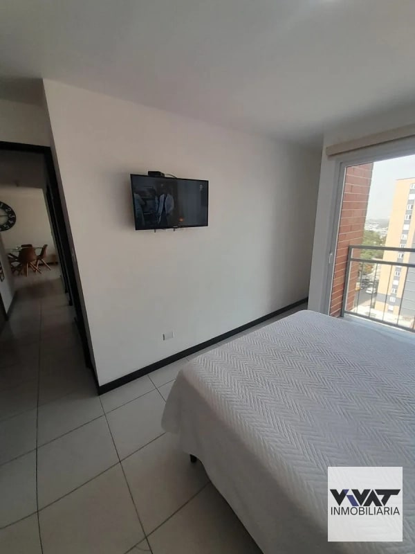 Hermoso Apartamento en venta en Edificio Museo San Mateo zona 7 - 1