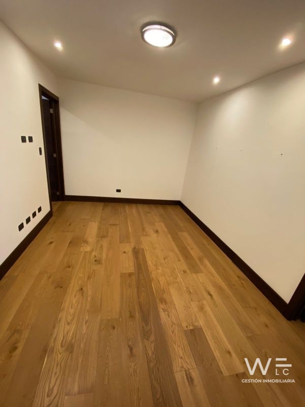 VENDO APARTAMENTO ZONA 16 - 3