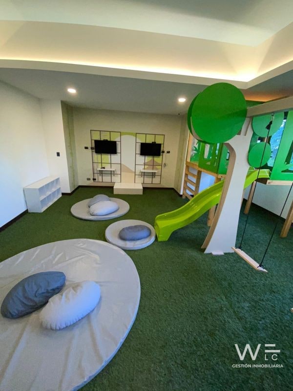 VENDO APARTAMENTO ZONA 16 - 15