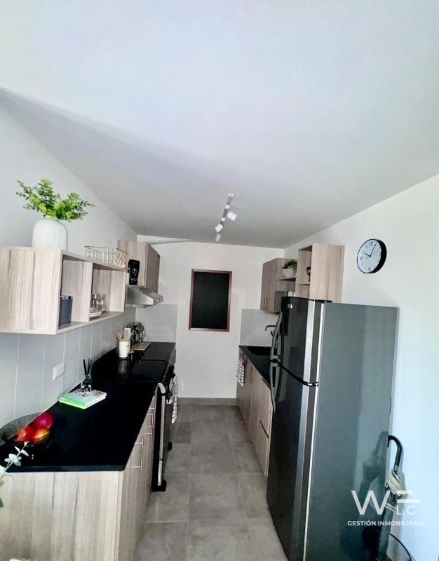 VENDO APARTAMENTO ZONA 10 CODIGO: 1001-R-470 - 3