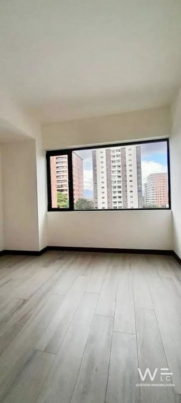 VENDO APARTAMENTO ZONA 14 NOVUS - 9