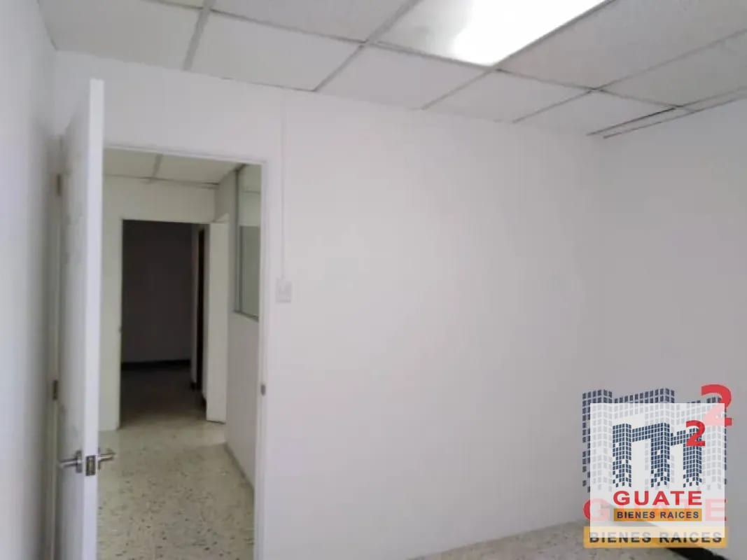 Oficina en Renta, Zona 10 — Oficina en Alquiler en Zona 10, Guatemala, Ciudad — foto 9 de 11