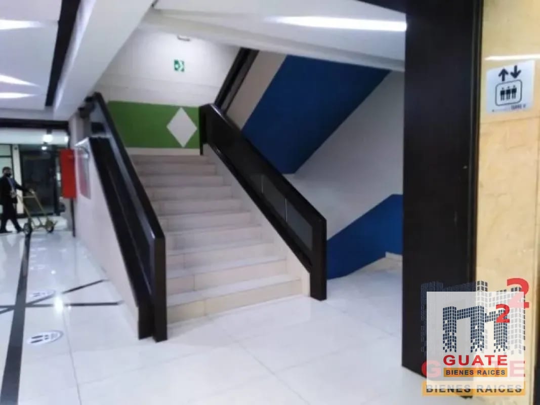 Oficina en Renta, Zona 10 — Oficina en Alquiler en Zona 10, Guatemala, Ciudad — foto 2 de 11