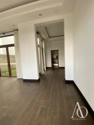 Casa en Alquiler en Ramblas de Cayalá, zona 16 / EN DIRECTO 11 — Casa en Alquiler en Ramblas de Cayalá, Zona 16, Guatemala, Ciudad — miniatura 11 de 17