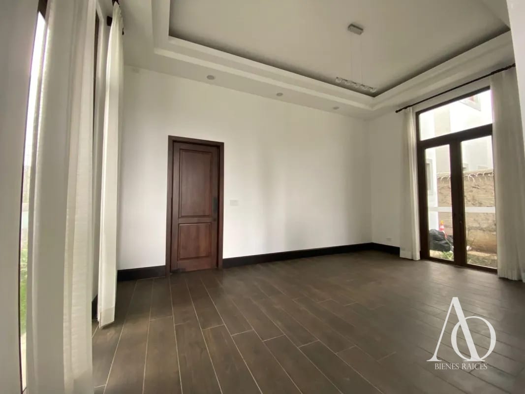 Casa en Alquiler en Ramblas de Cayalá, zona 16 / EN DIRECTO 11 — Casa en Alquiler en Ramblas de Cayalá, Zona 16, Guatemala, Ciudad — foto 10 de 17