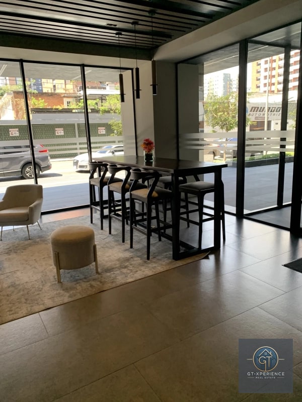 Lindo apartamento en venta en edificio IQ 10 zona 10 - 1