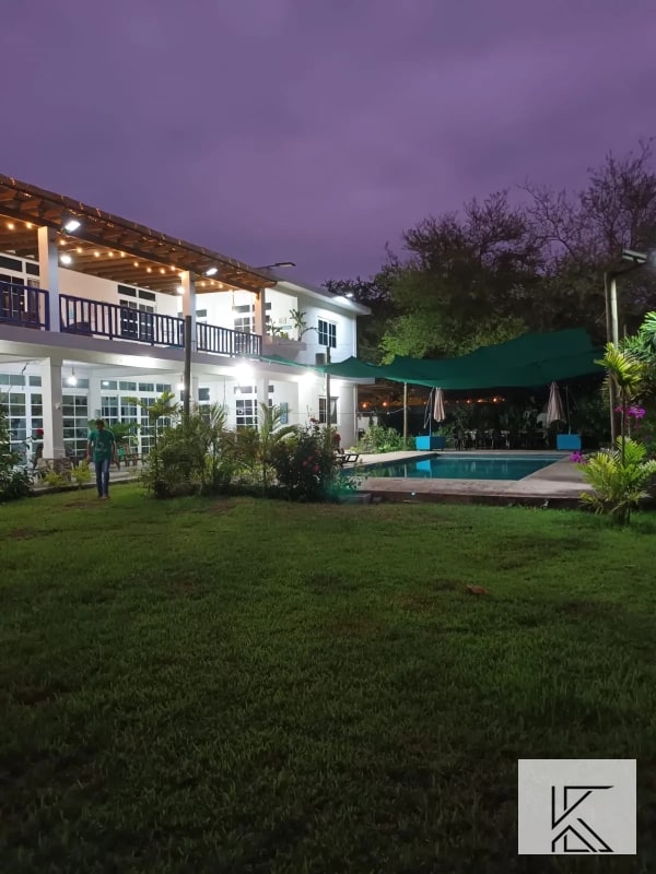 Casa en el puerto en Venta en Tortuga Laguna, camino a Monterrico - 12