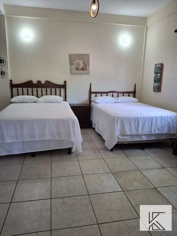 Casa en el puerto en Venta en Tortuga Laguna, camino a Monterrico - 10