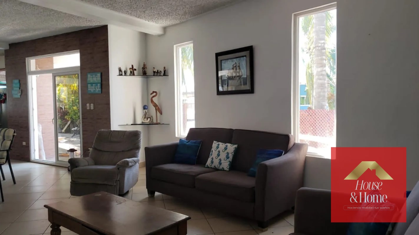 Casa de playa en venta Carretera a Chulamar - 9