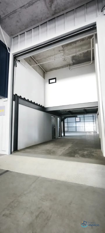 Bodega en Venta CAES KM 13 - 9