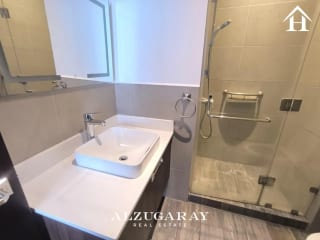 APTO. ELEGANTE CON BALCÓN -3 HAB/ LIRIOS DE CAYALÁ, Z. 16 — Apartamento en Alquiler en Lirios de Cayalá I, Zona 16, Guatemala, Ciudad — miniatura 2 de 11