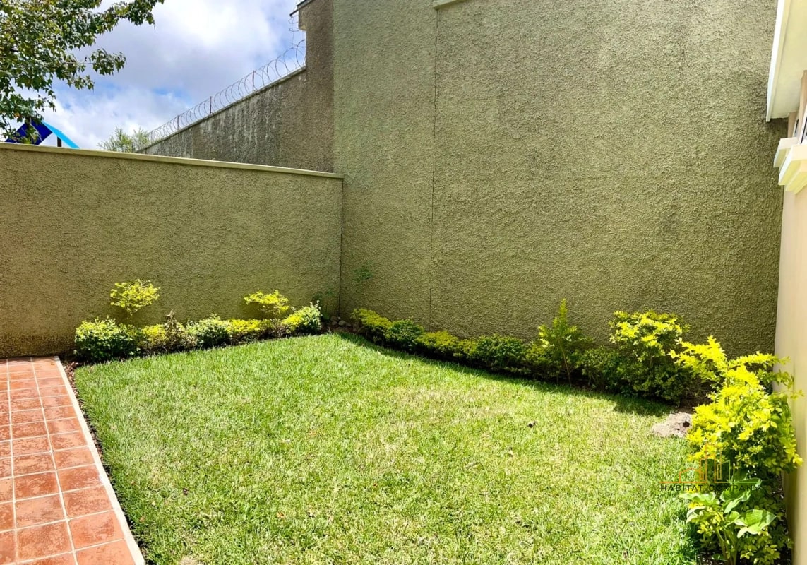 Casa en Venta en Fraijanes, Km 16.5 Carretera a El Salvador, Calle de Olmeca, Condominio Santa Mónica- Rentada para Inversionista - 9