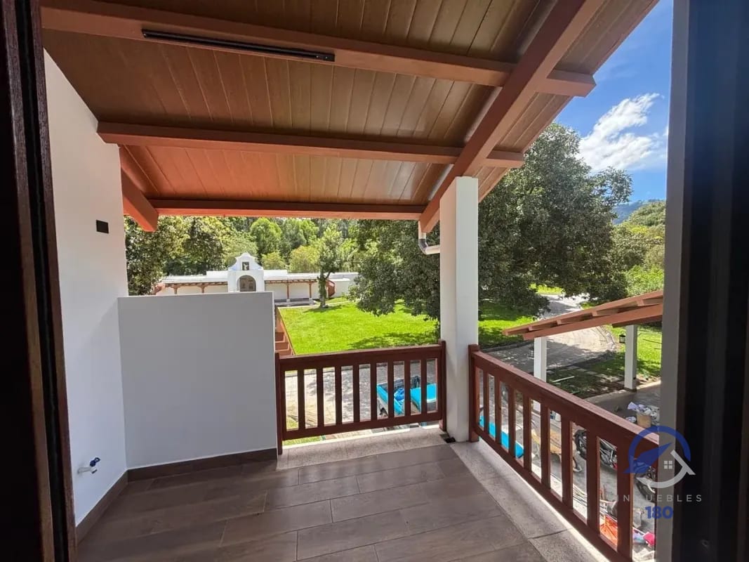 Amplia Casa en Renta en Villas de Duero, San Pedro El Alto, (entrando a San Pedro Las Huertas) — Casa en Alquiler en San Pedro Las Huertas, Antigua, Sacatepéquez — foto 6 de 17