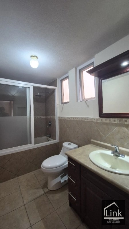 Casa en Venta zona 7 MIXCO ALTOS DEL ENCINAL II - 2