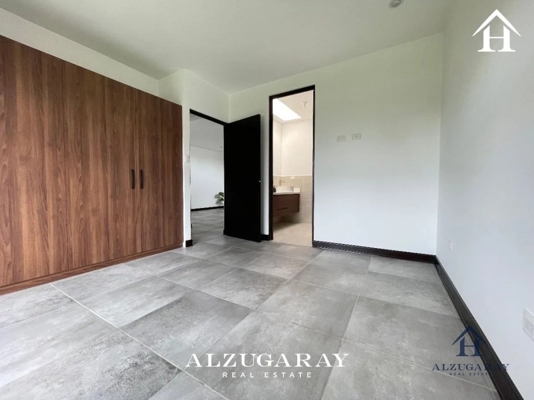 CASA MINIMALISTA P/ ESTRENAR   3 HAB. / COND. KM. 25 CAES - 3