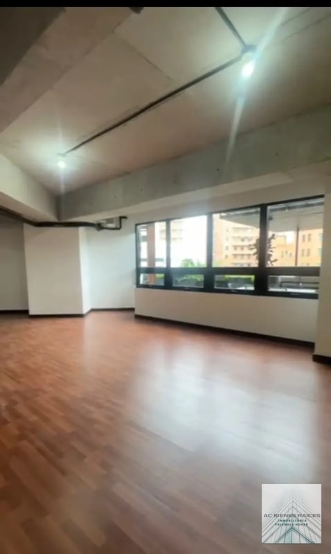 SEPTIMO OFICINA EN RENTA ZONA 4 - 4
