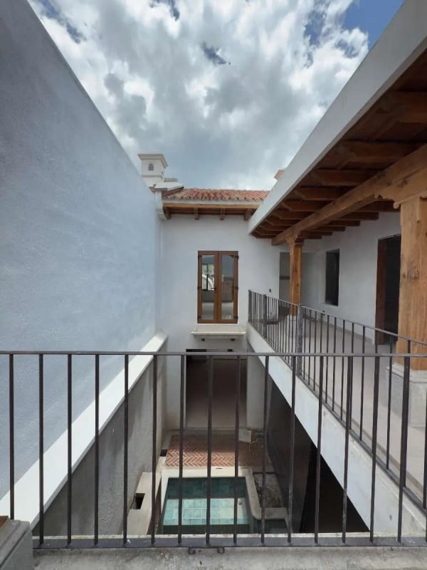Venta de casa en Antigua Guatemala - 5