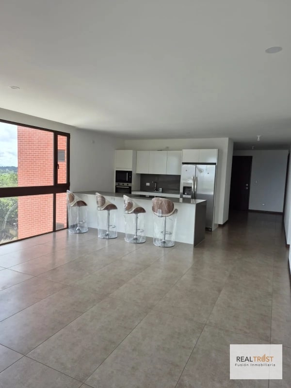 EN VENTA PRECIOSO APARTAMENTO CON TERRAZA, SAN LÁZARO ZONA 15 - 10