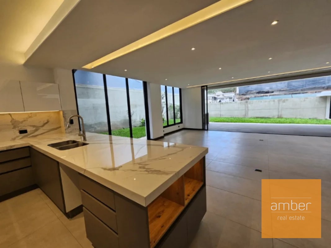 Casa en Zona 13 - 14