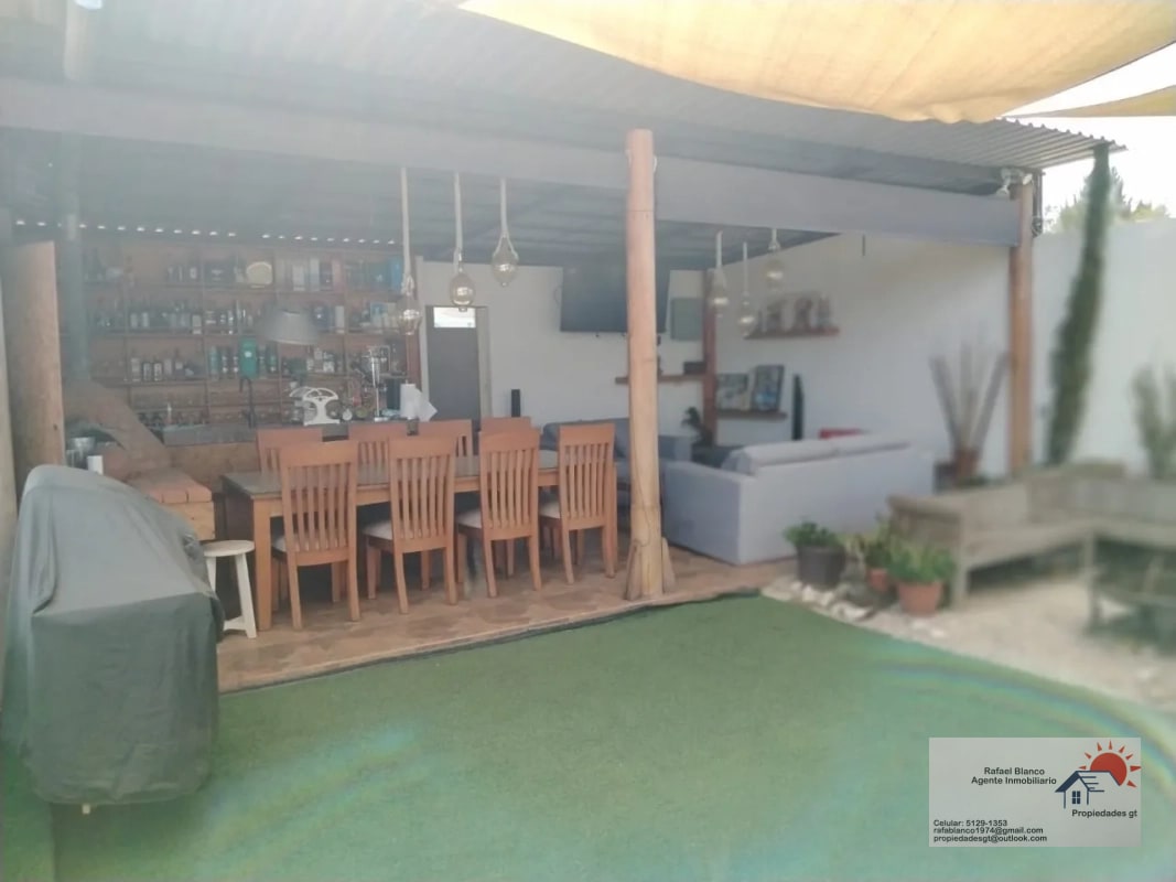 VENDO CASA SECTOR B4 MIXCO CDAD SAN CRISTOBAL REF.6752 *395M2, 4 HAB, 3 BAÑOS, 4 PARQUEOS, JARDIN, TERRAZA, US$329K* - 3