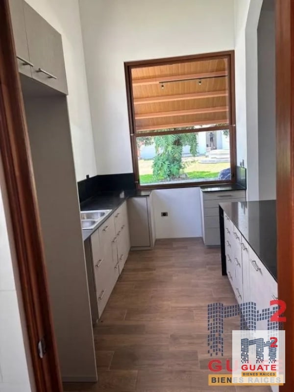 Casa en condominio en Renta, Antigua Guatemala - 1
